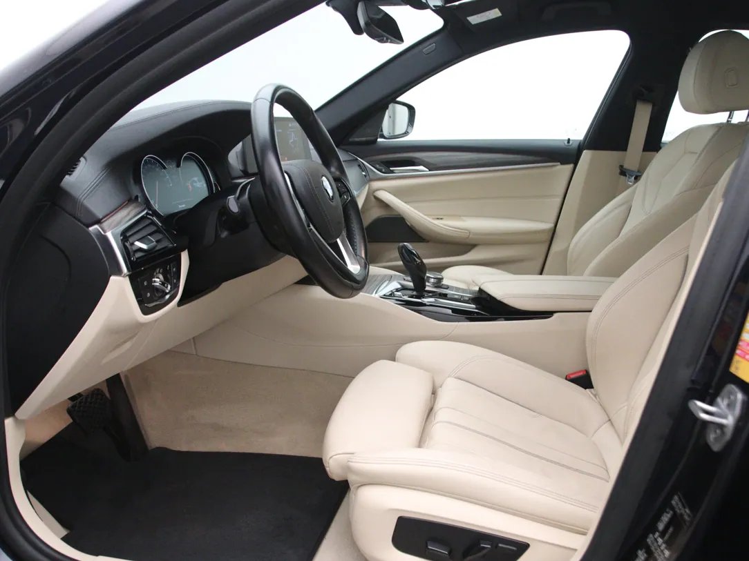 BMW 540 — foto 5
