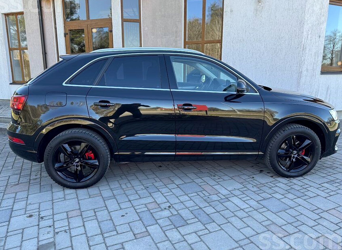 Audi Q3 — foto 5