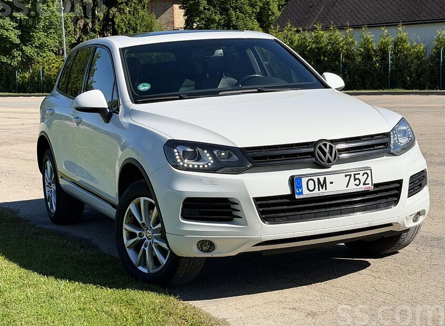 Volkswagen Touareg, 2012. gads