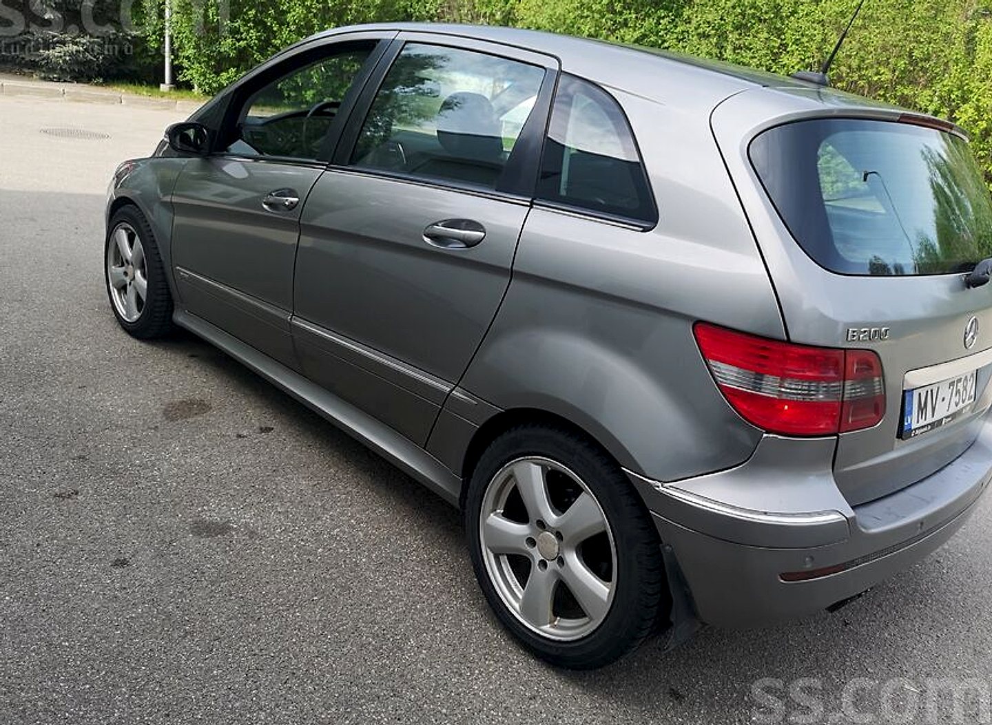 Mercedes-Benz B200 — foto 6