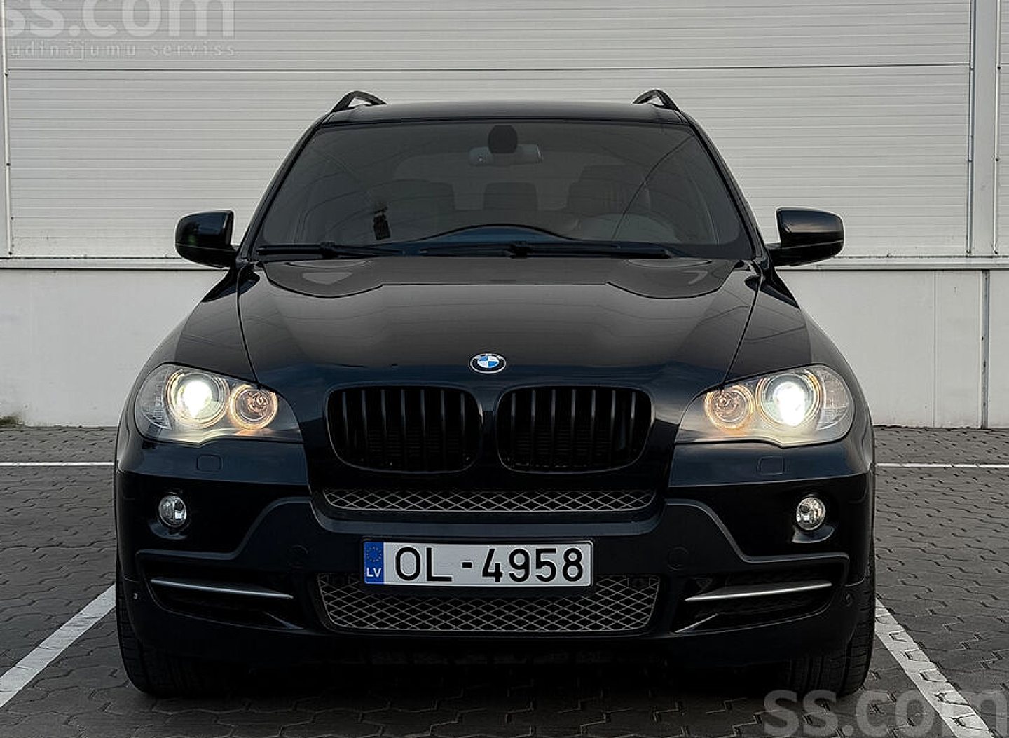 BMW X5 — foto 5