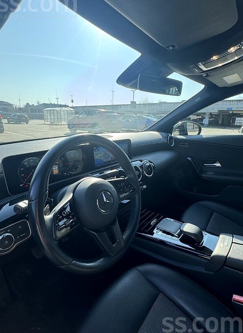 Mercedes-Benz CLA180 — foto 6