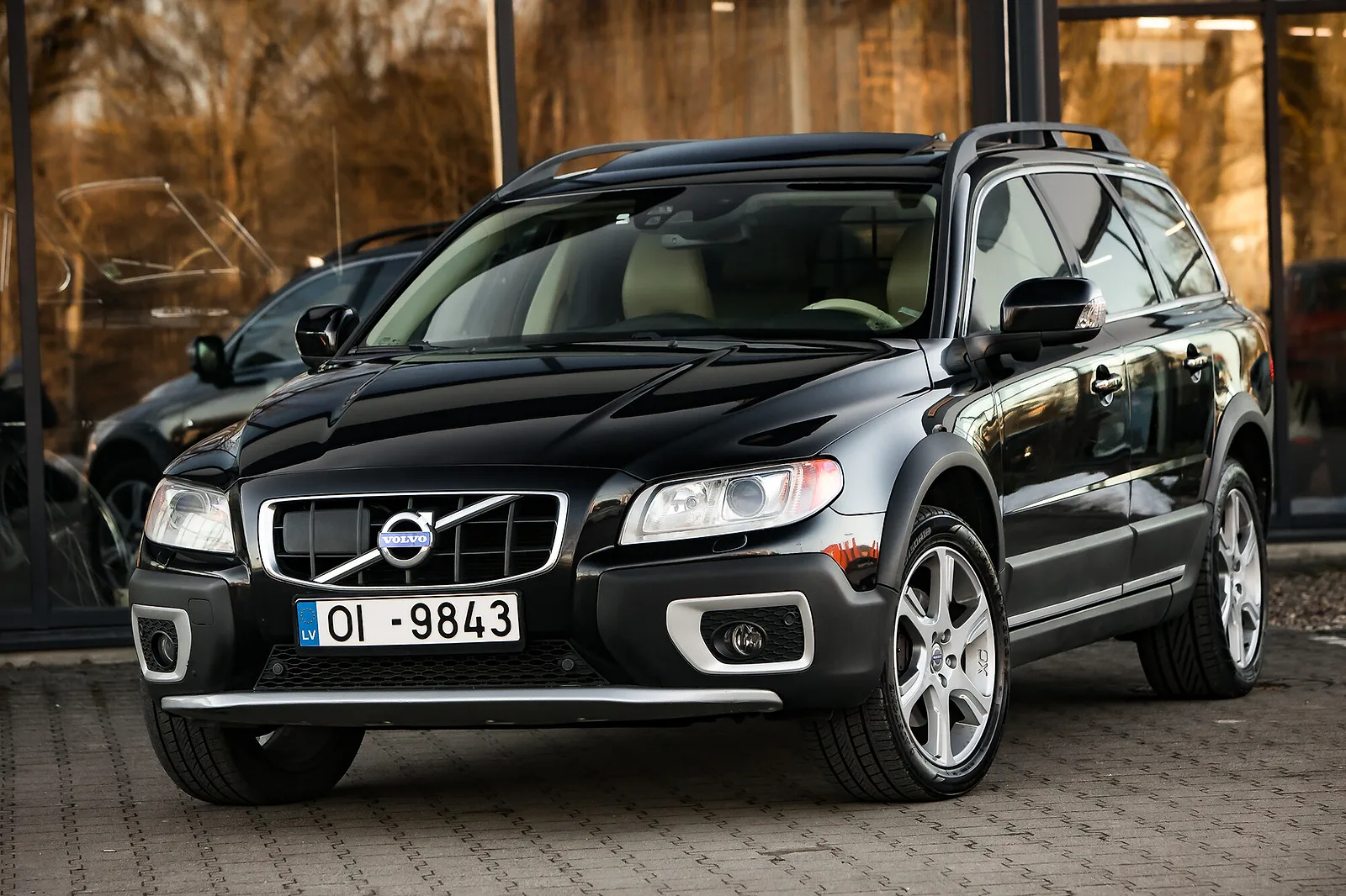 Volvo XC 70, 2011. gads
