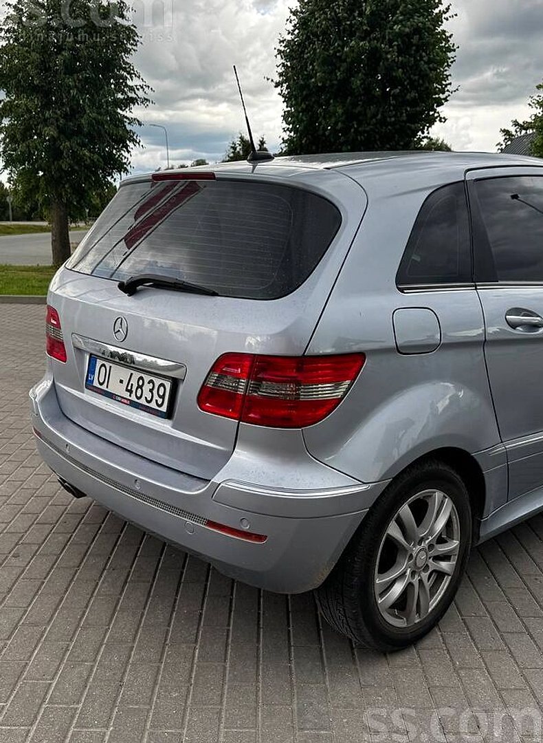 Mercedes-Benz B200 — foto 5