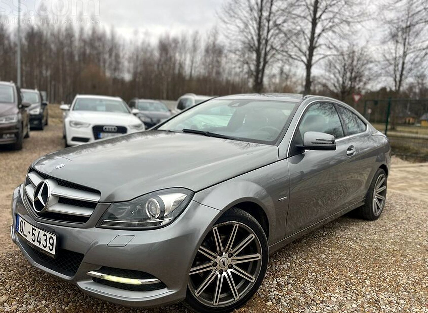 Mercedes-Benz C220 — foto 2