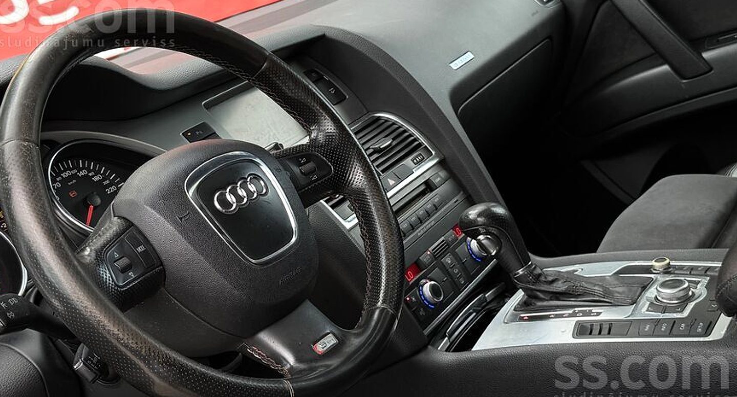 Audi Q7 — foto 6