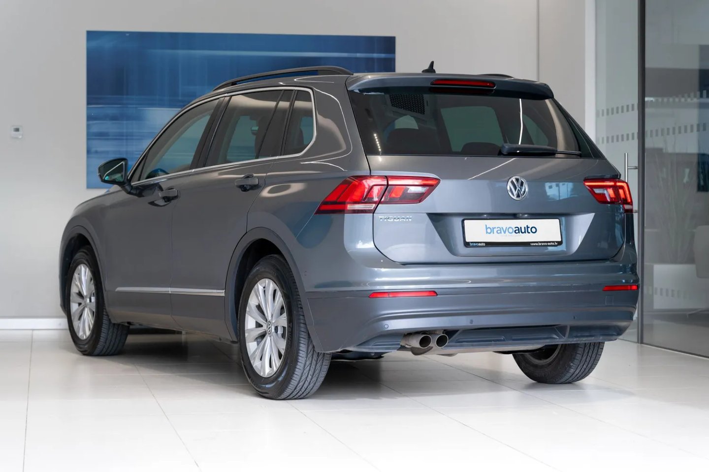 Volkswagen TIGUAN — foto 4