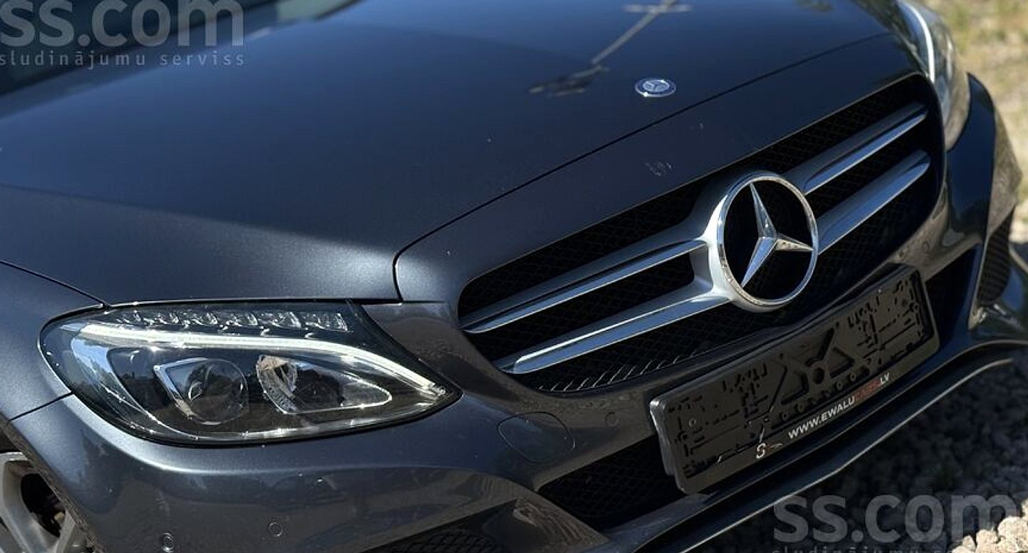 Mercedes-Benz C180 — foto 5