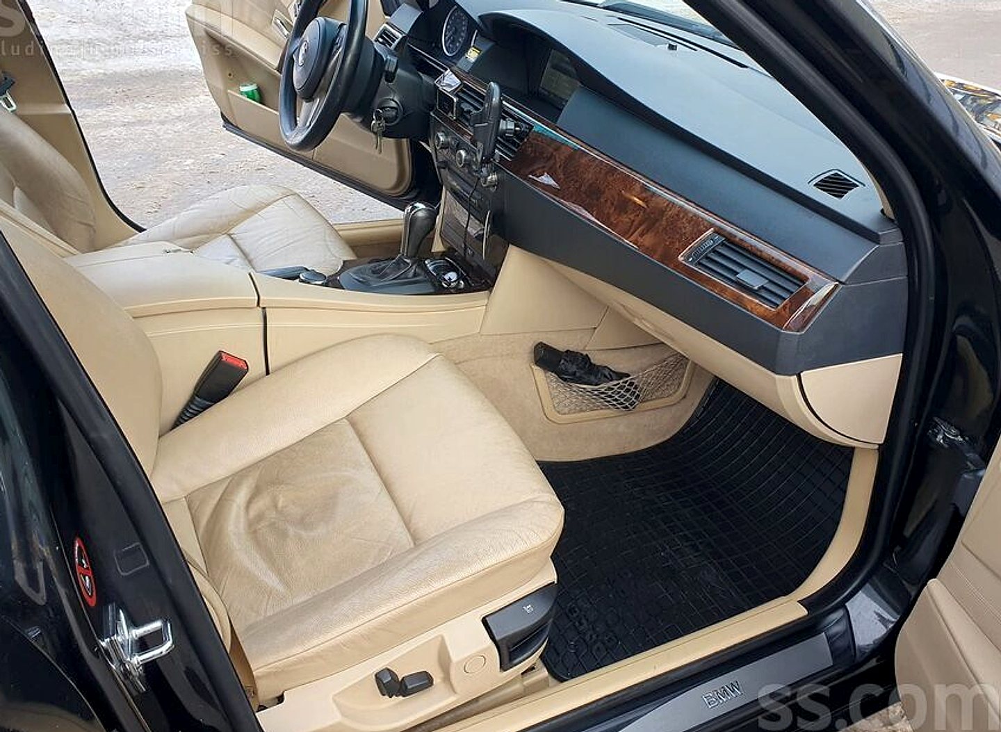 BMW 530 — foto 6