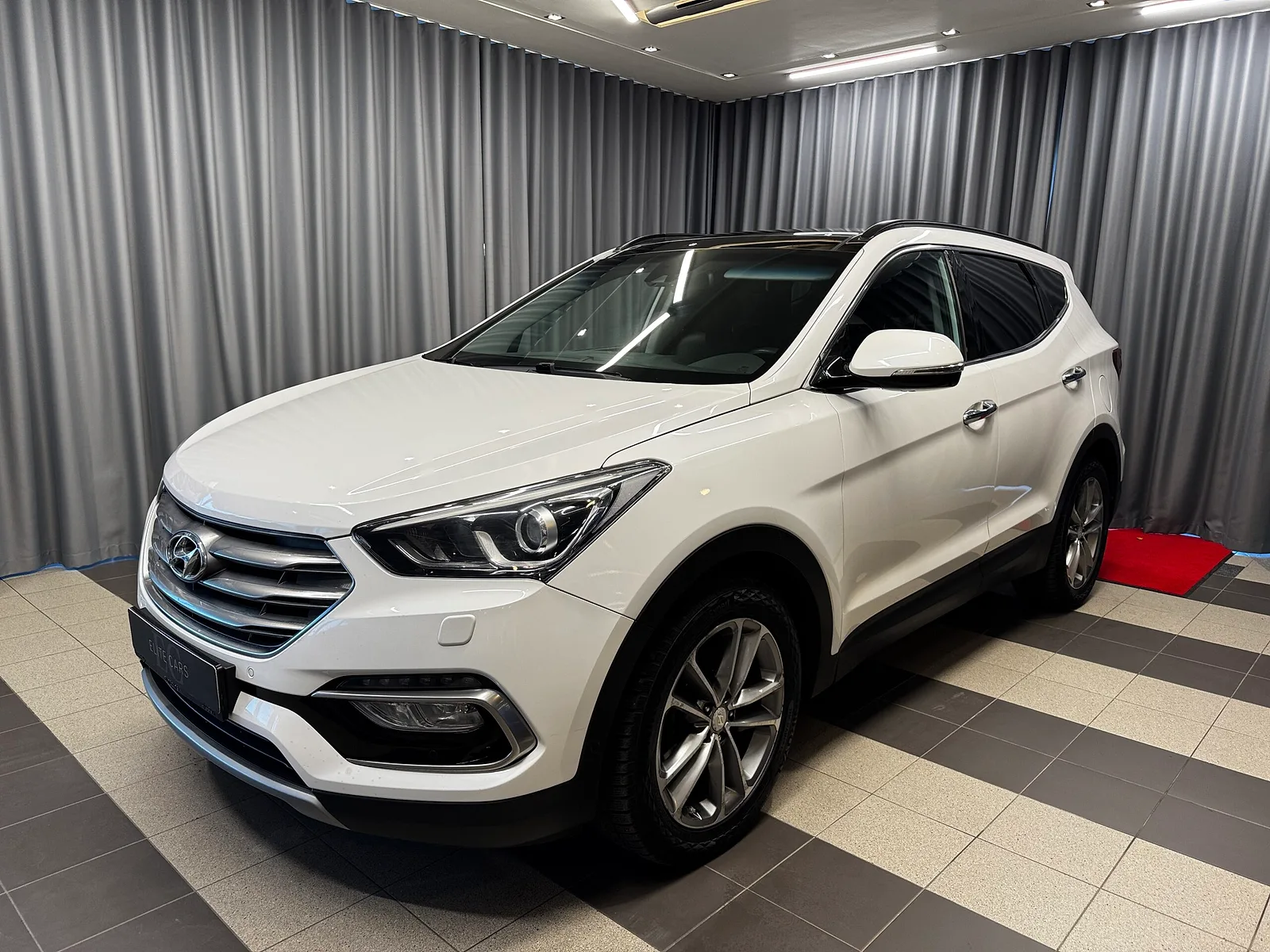 Hyundai Santa Fe, 2016. gads