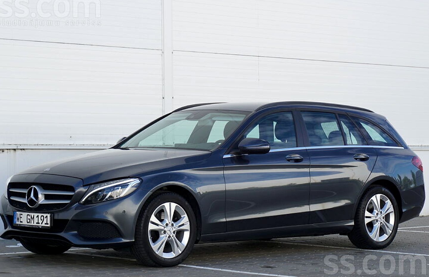 Mercedes-Benz C220 — foto 5
