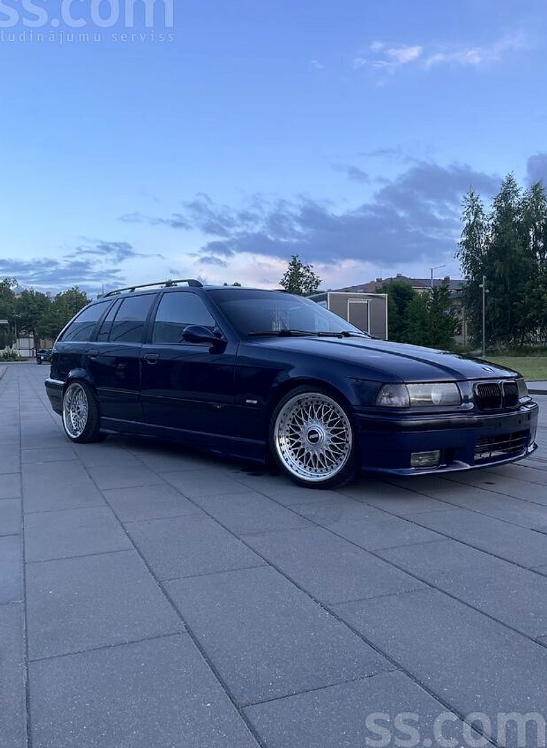 BMW 325 — foto 2