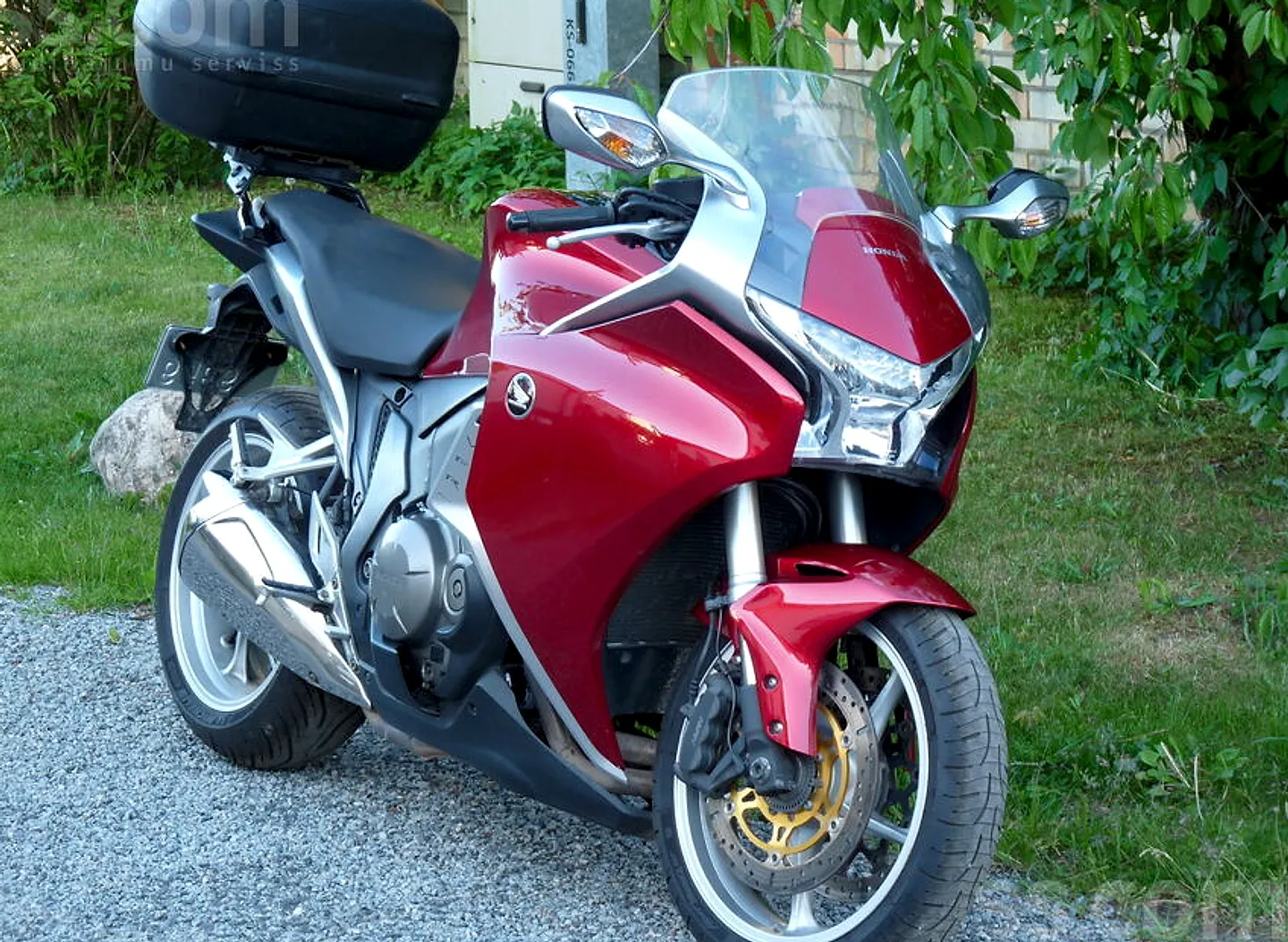Honda Vfr1200f, 2010. gads