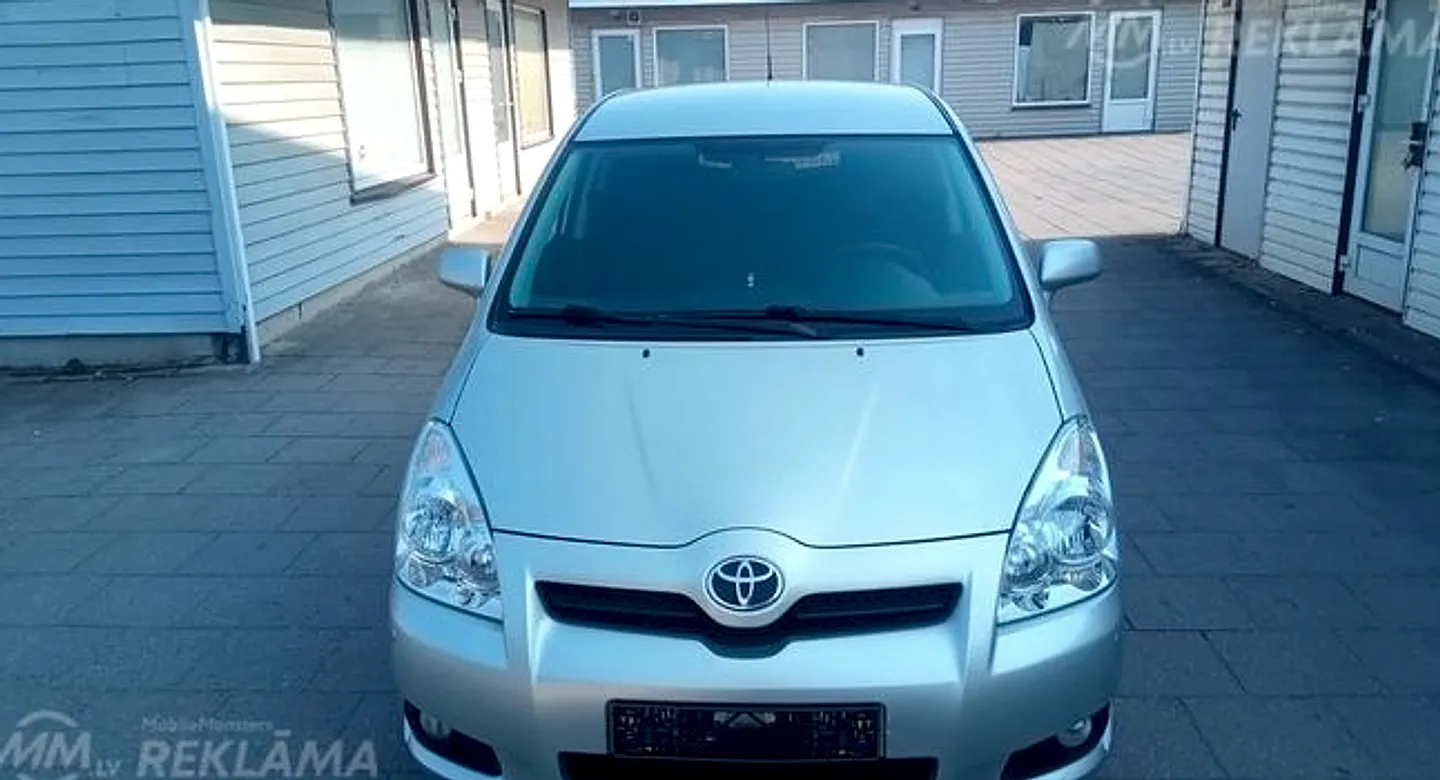 Toyota Verso, 2009. gads