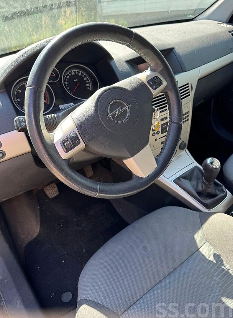 Opel Astra — foto 5