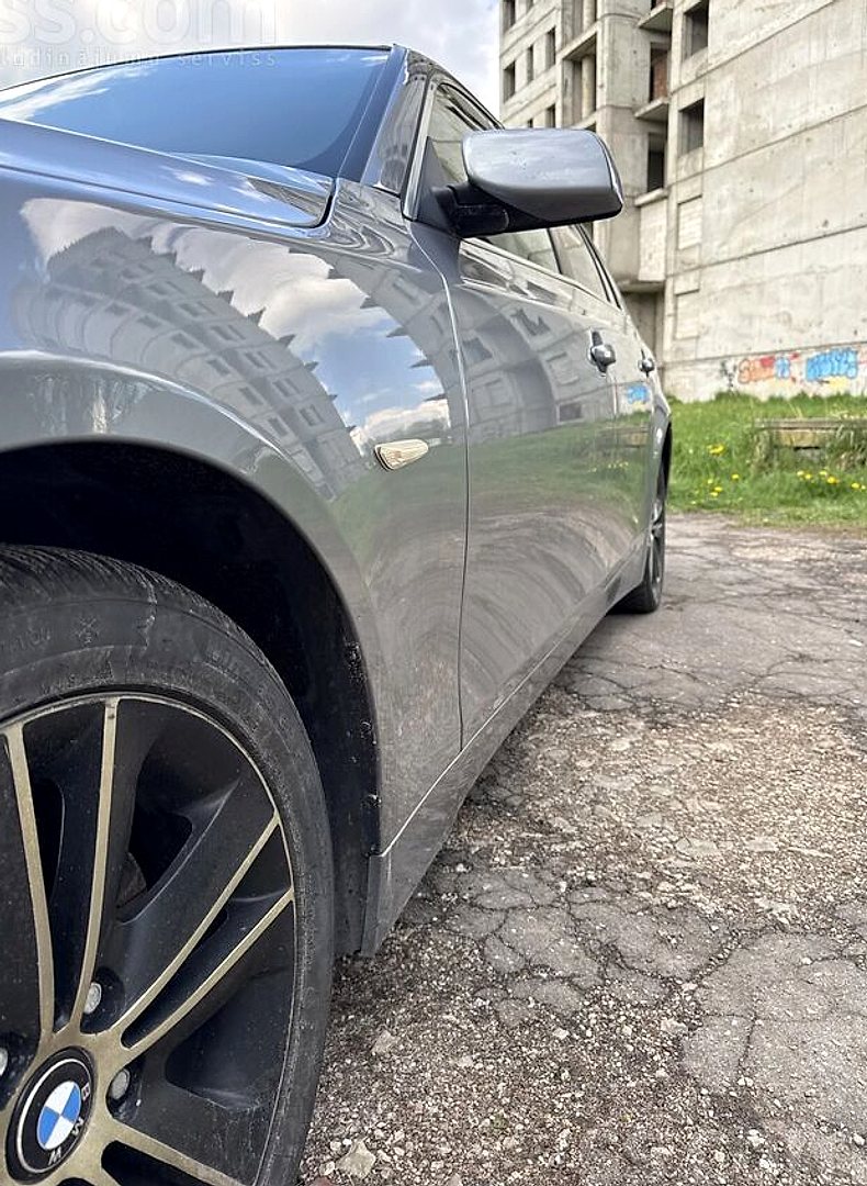 BMW 530 — foto 6