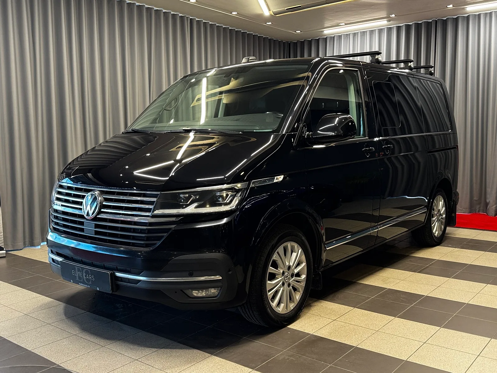 Volkswagen Multivan, 2020. gads