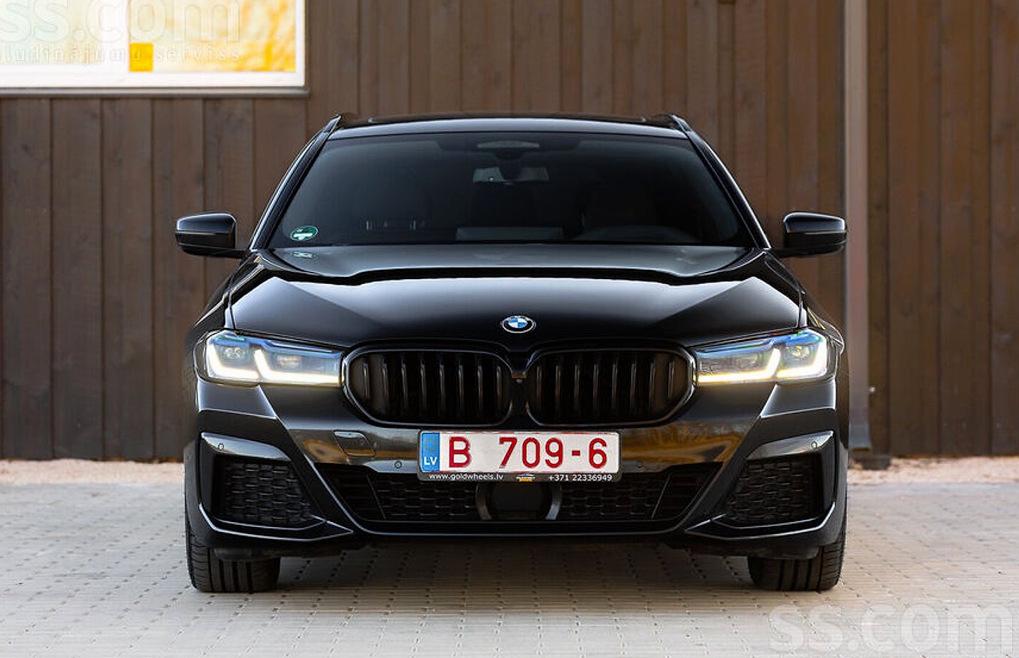 BMW 530 — foto 3
