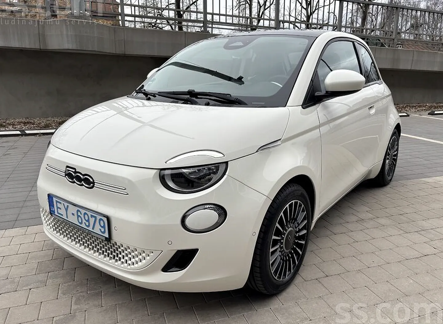 Fiat 500, 2022. gads