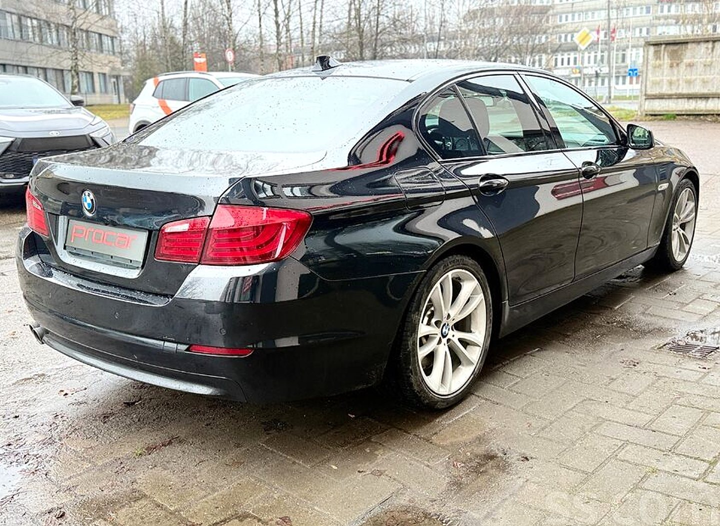 BMW 525 — foto 5