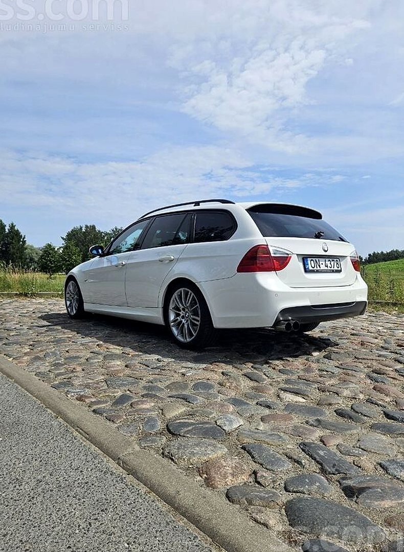 BMW 320 — foto 5