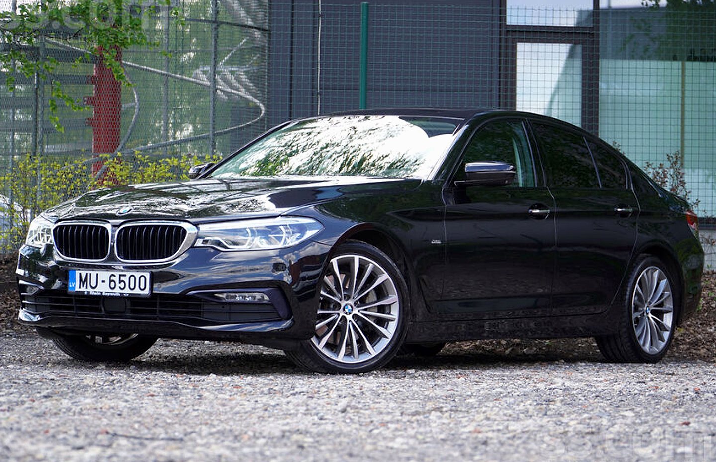 BMW 530 — foto 3