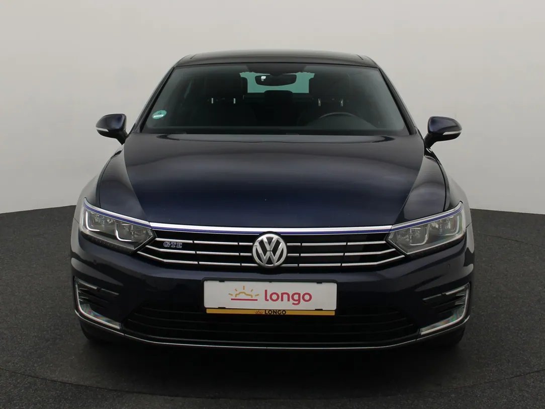 Volkswagen Passat B8 — foto 4