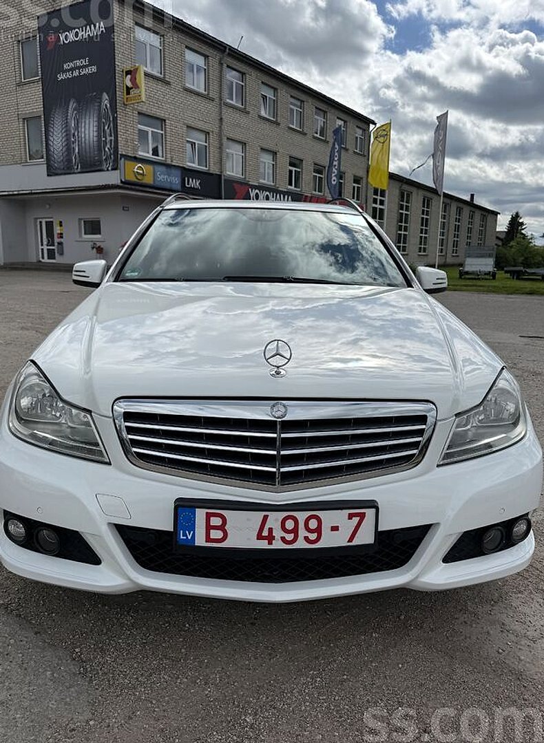 Mercedes-Benz C180 — foto 3