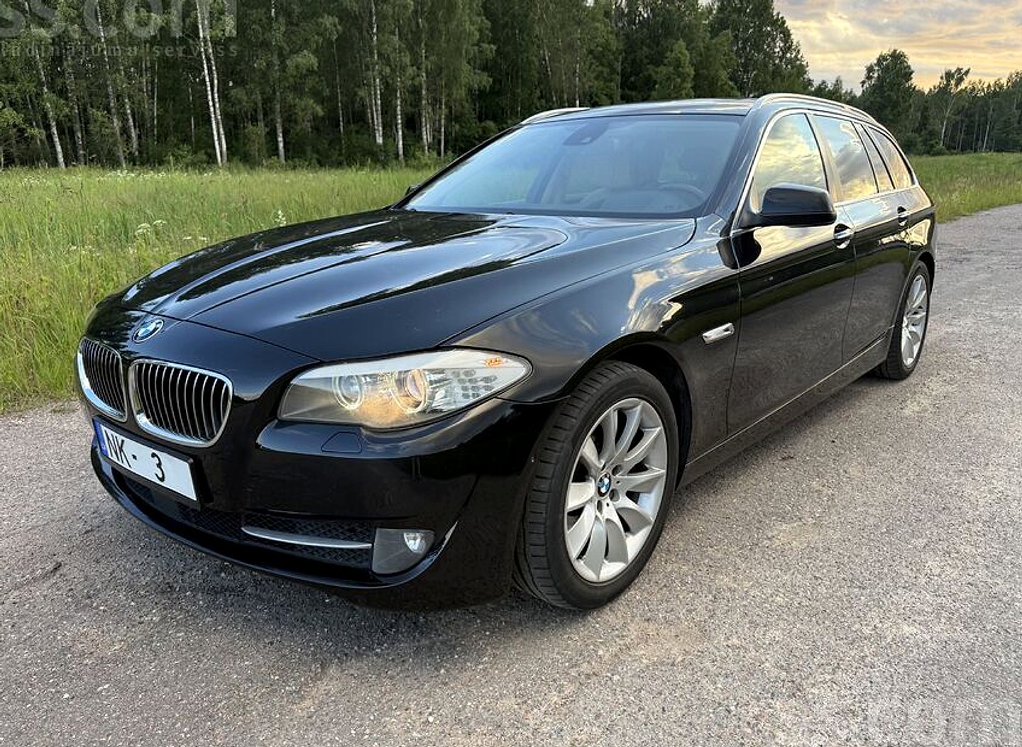 BMW 520 — foto 3