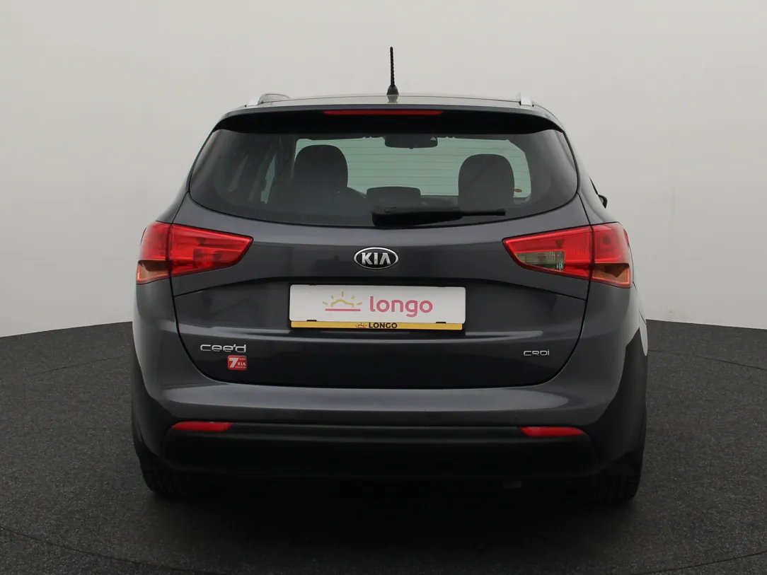 KIA Ceed — foto 6