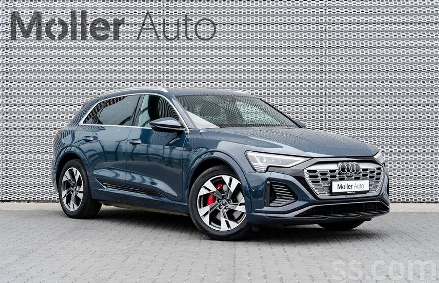 Audi E-tron — foto 2