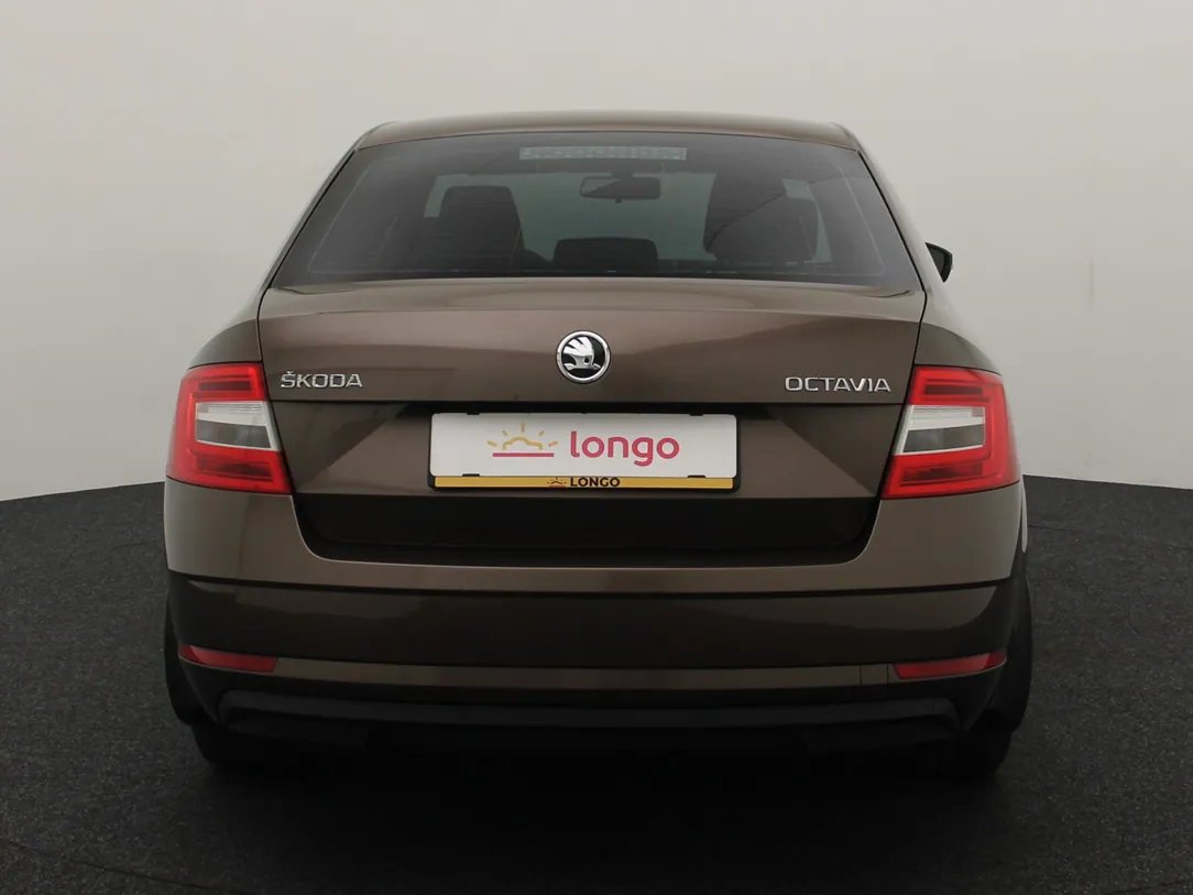 Škoda Octavia — foto 6