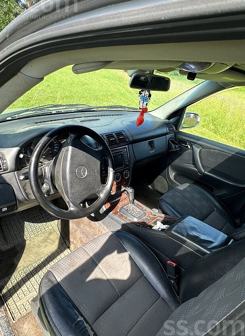 Mercedes-Benz ML270 — foto 5