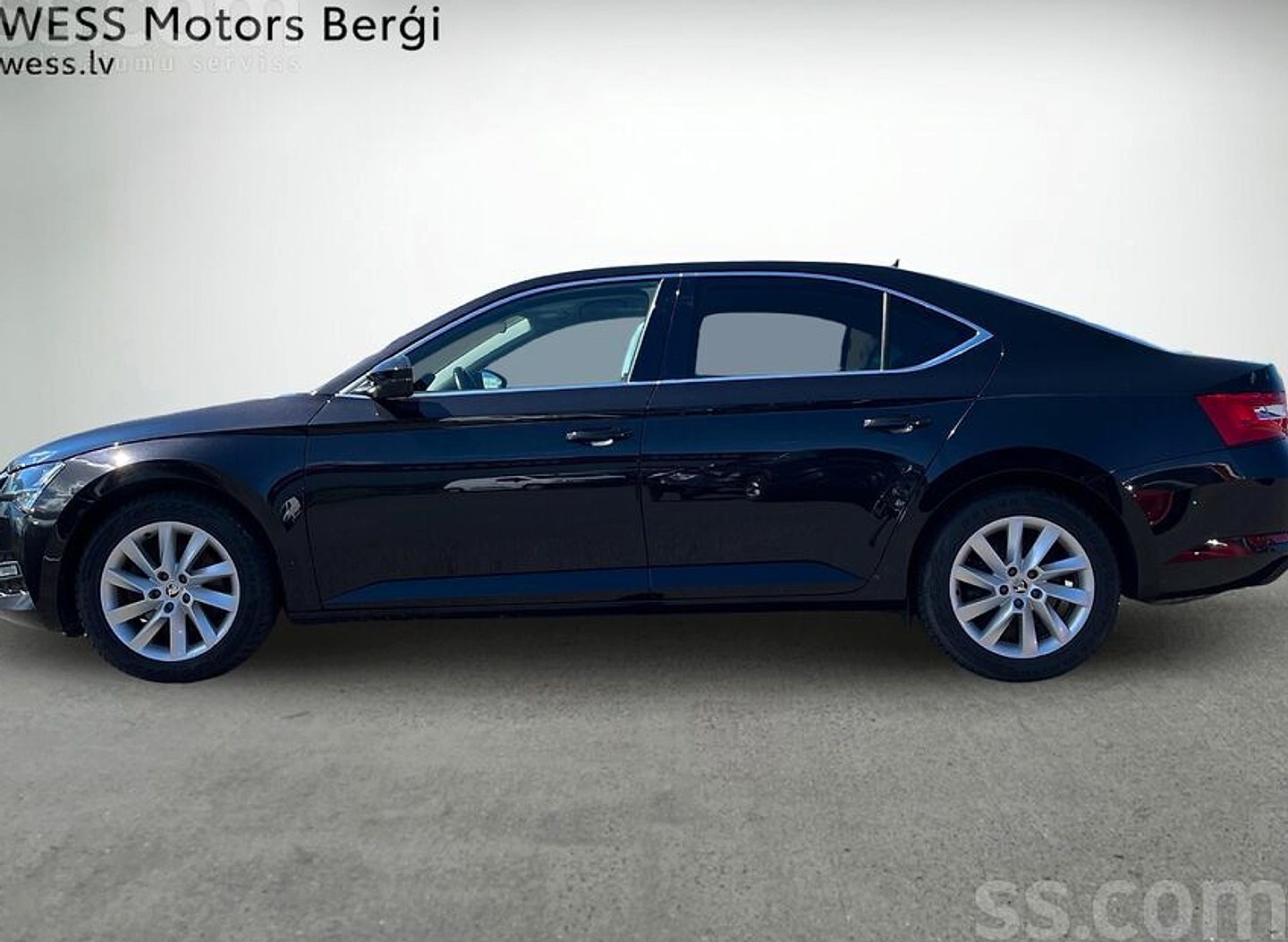 Škoda Superb — foto 3