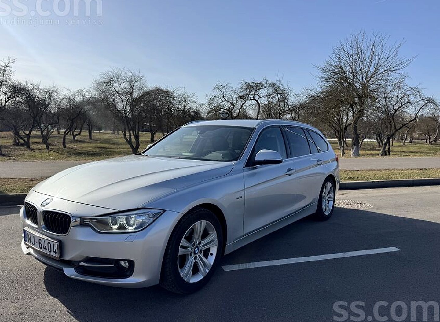 BMW 320 — foto 4