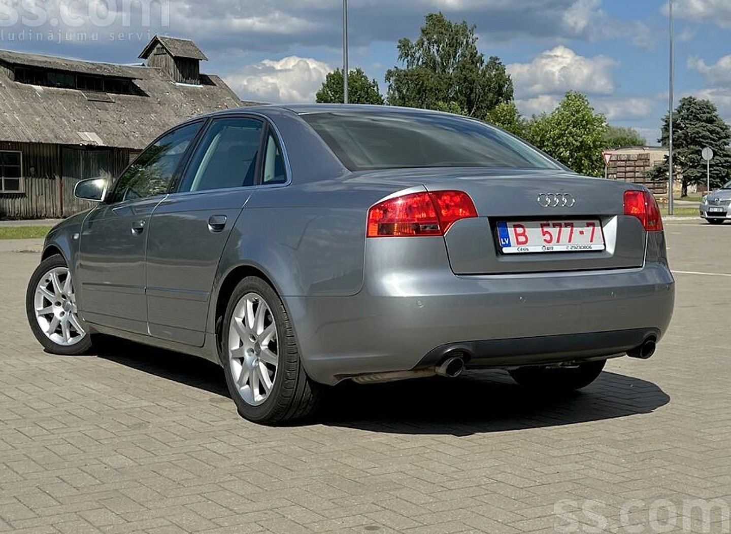 Audi A4 — foto 2