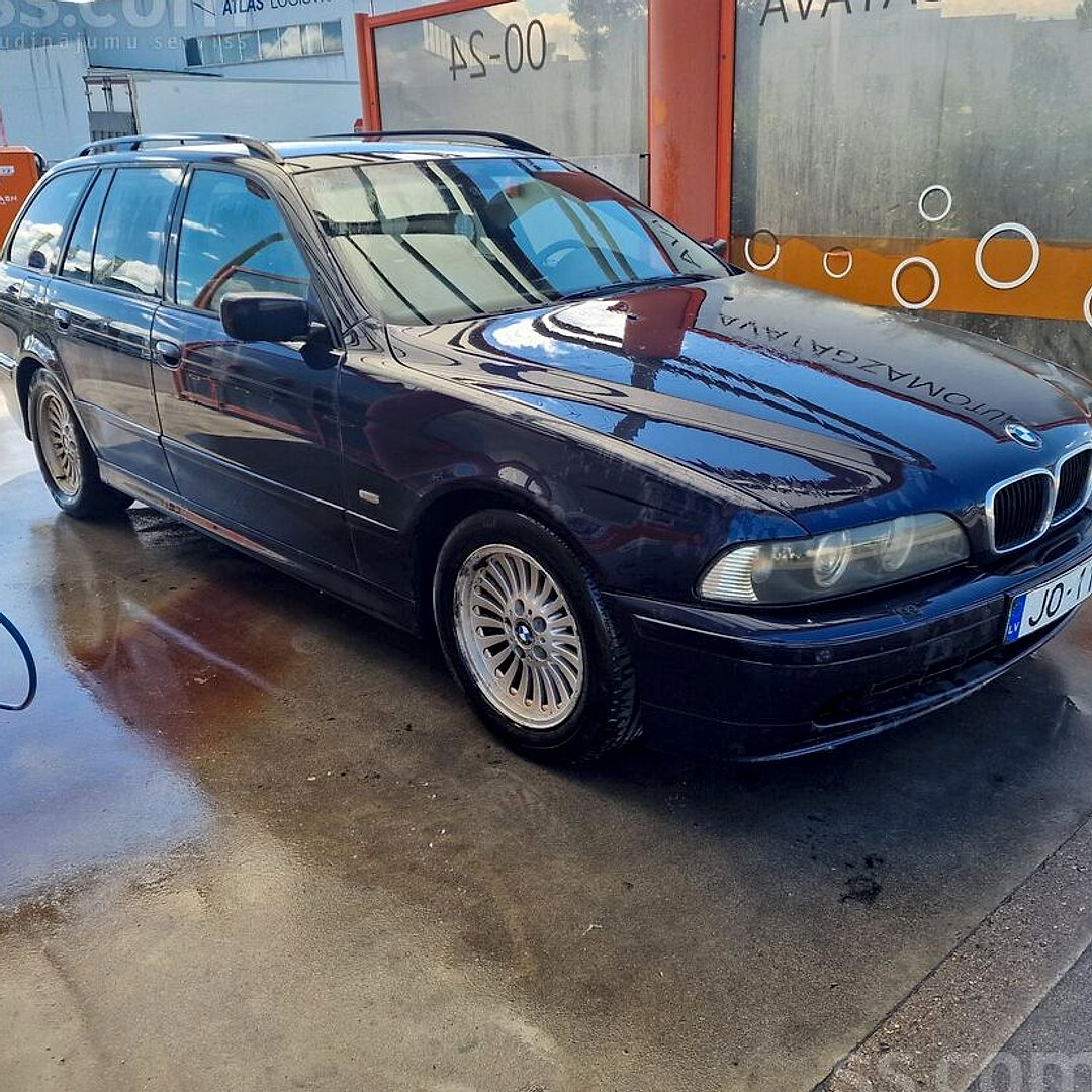 BMW 530 — foto 2