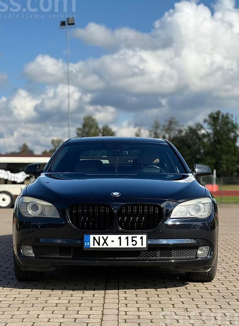 BMW 730 — foto 2