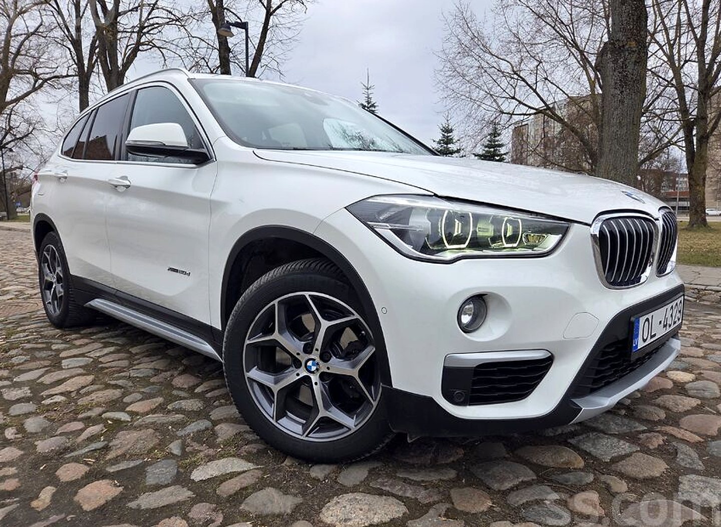 BMW X1 — foto 3