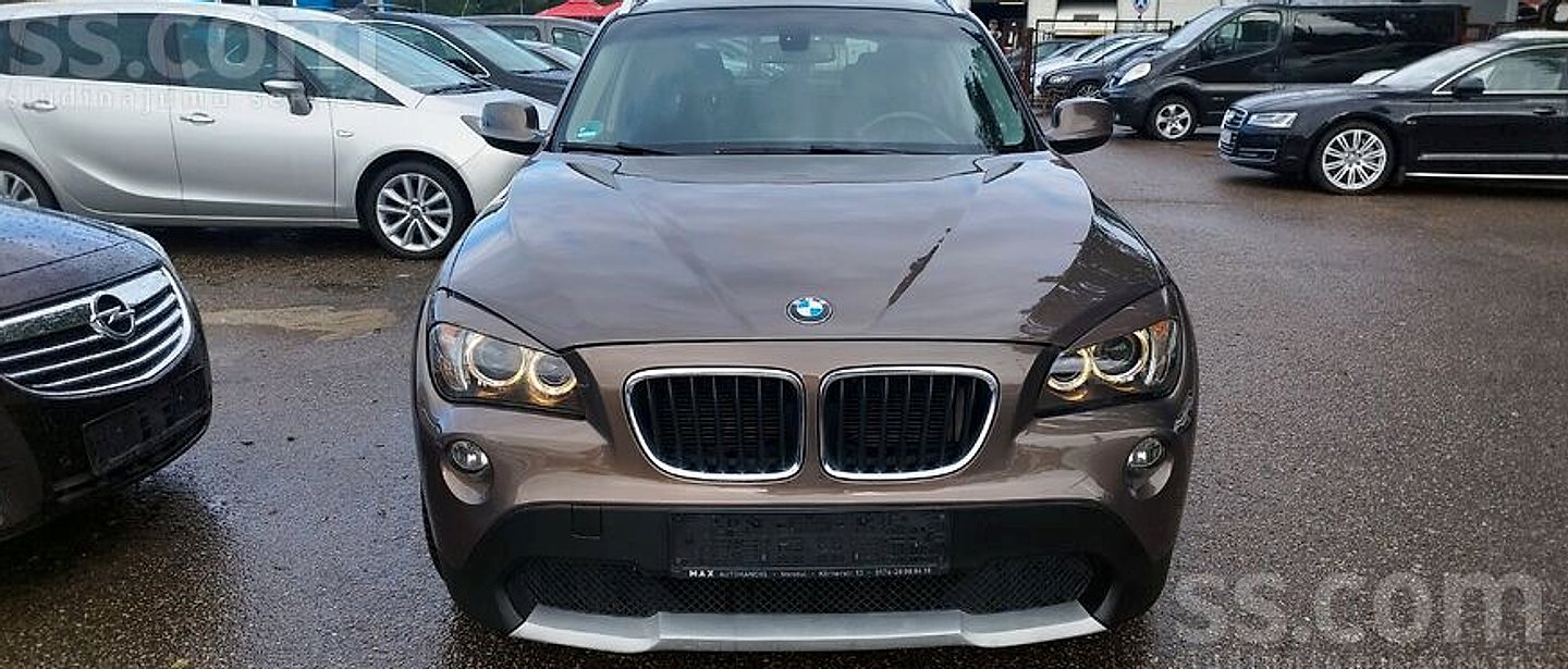 BMW X1 — foto 2