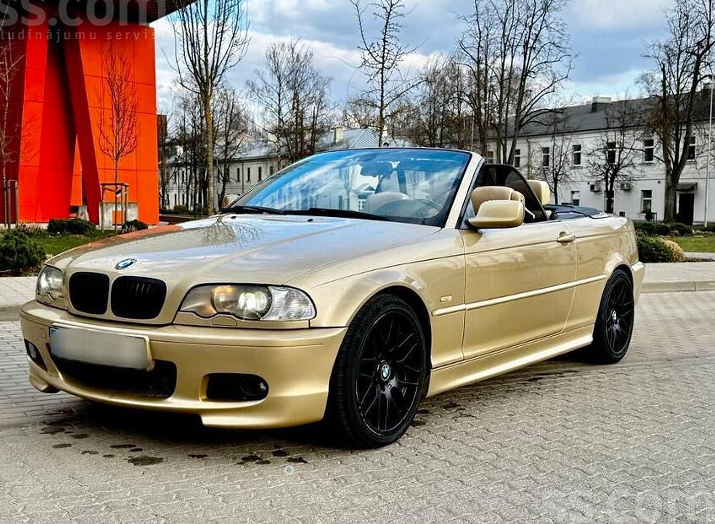 BMW 330 — foto 3