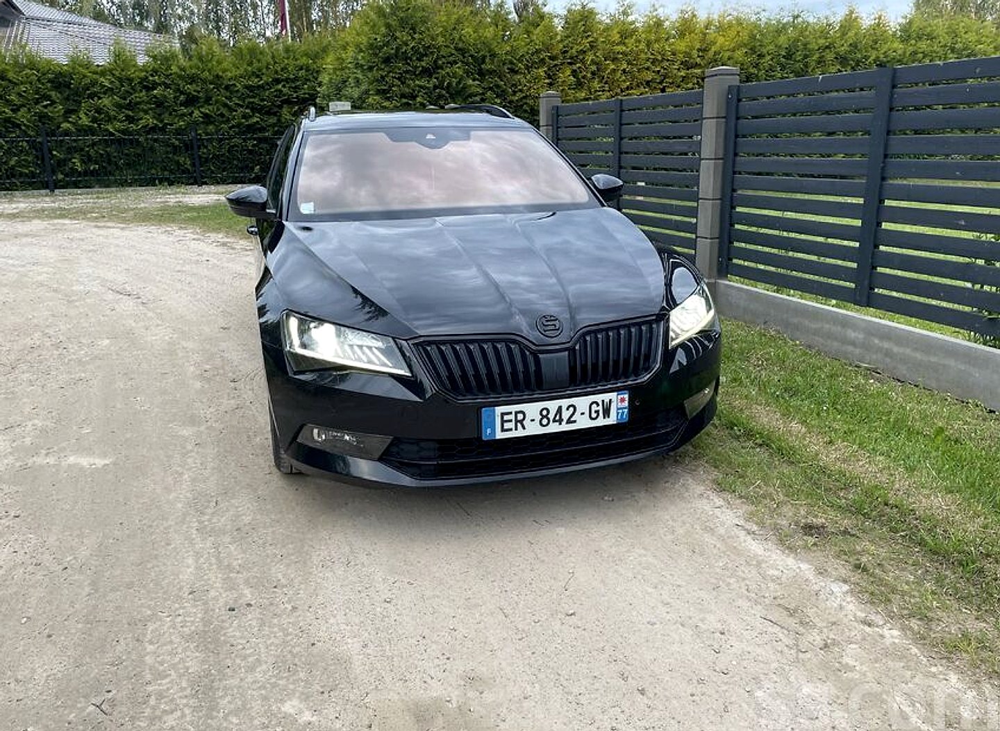 Škoda Superb — foto 2