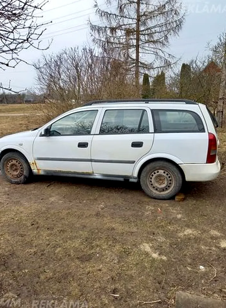 Opel Astra, 2001. gads