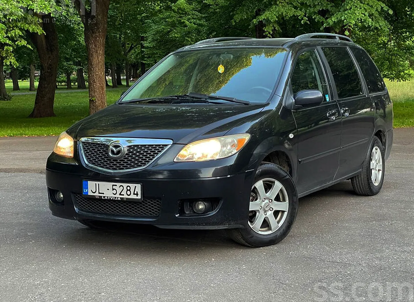 Mazda MPV, 2004. gads