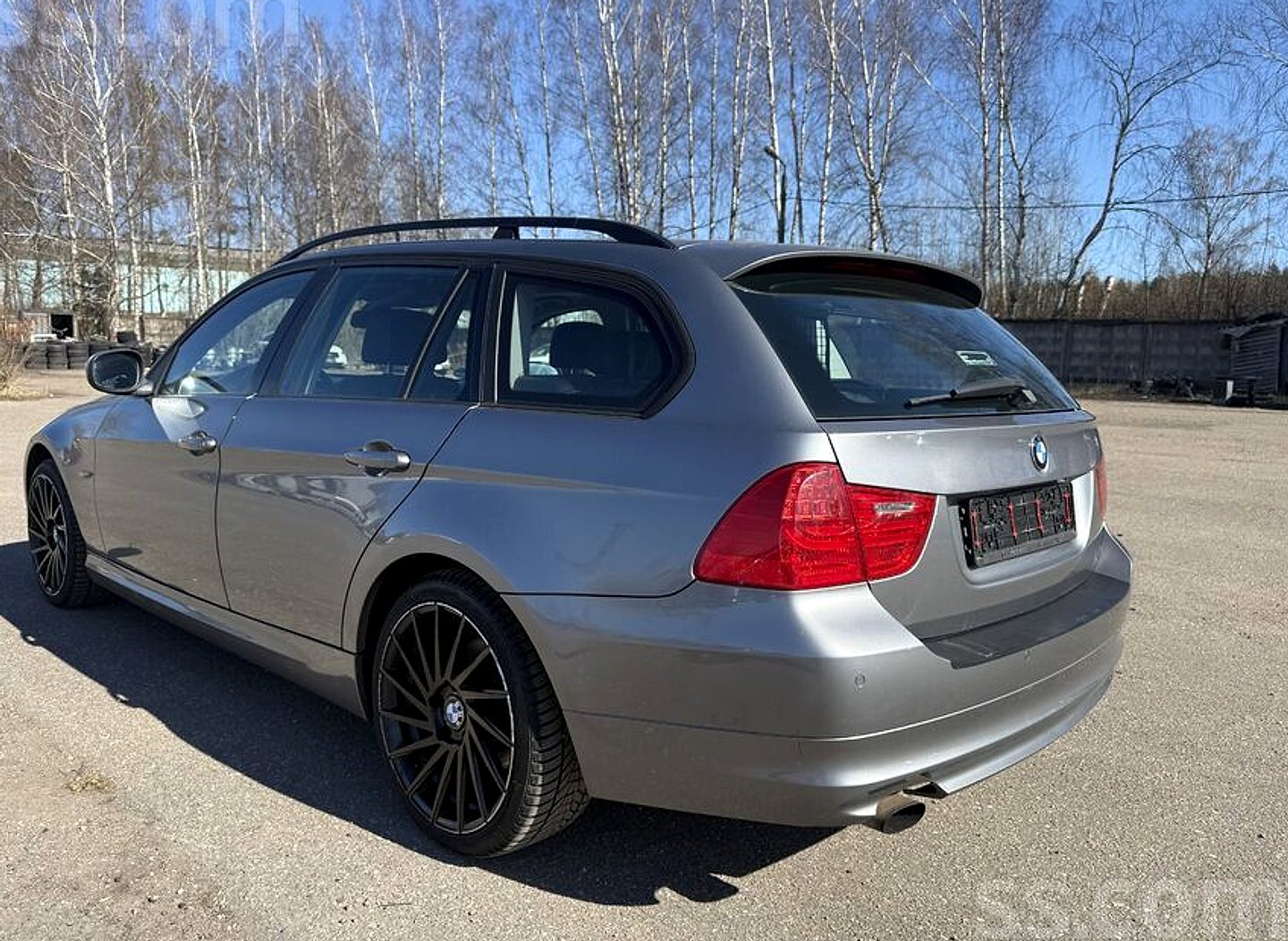 BMW 318 — foto 4