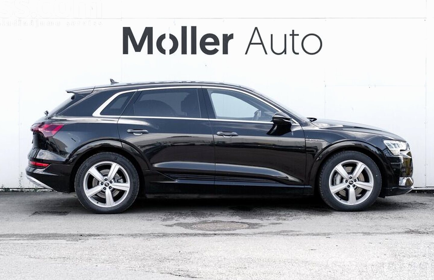 Audi E-tron — foto 5