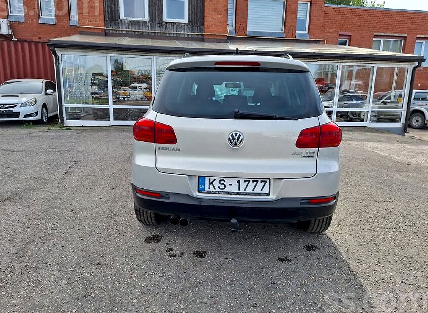 Volkswagen Tiguan — foto 5