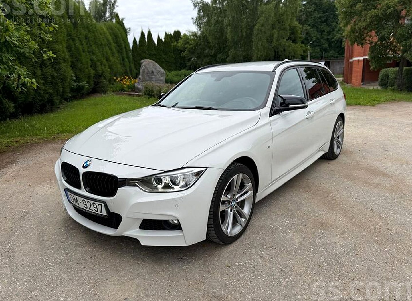 BMW 335 — foto 2