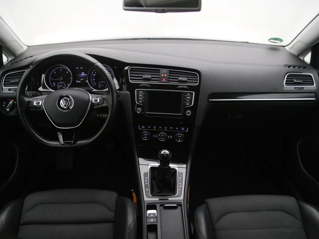 Volkswagen Golf 7 — foto 3
