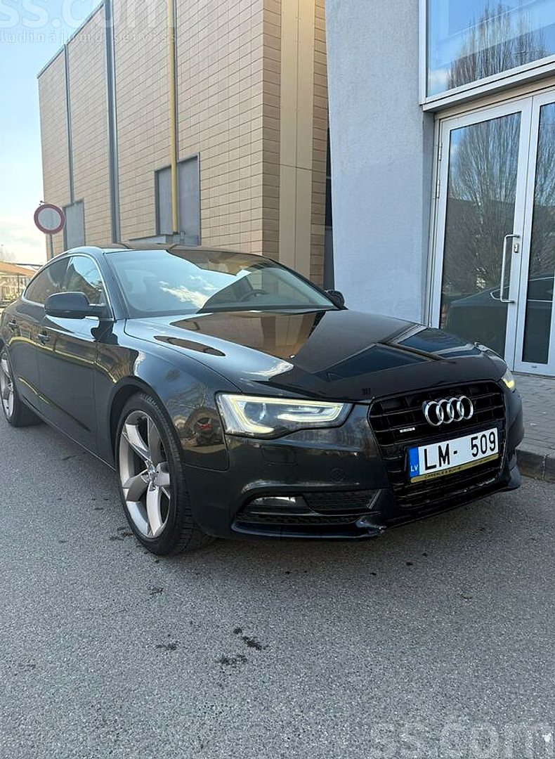Audi A5, 2012. gads